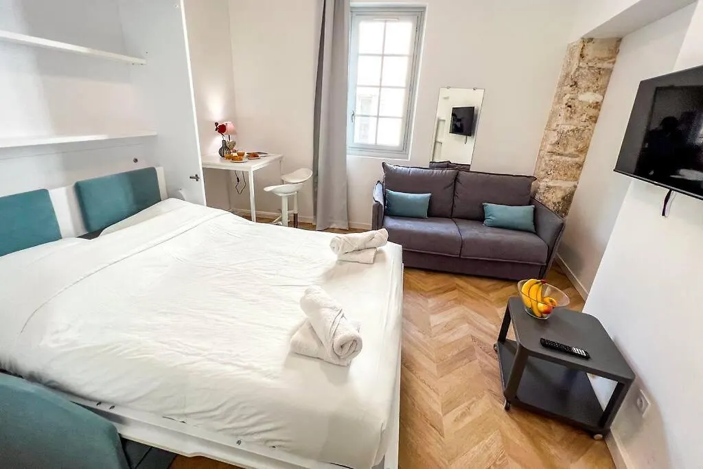 Maison Jacob - Hyper Centre - Maison Historique - Air Conditioning - Wifi Avignon 0*,