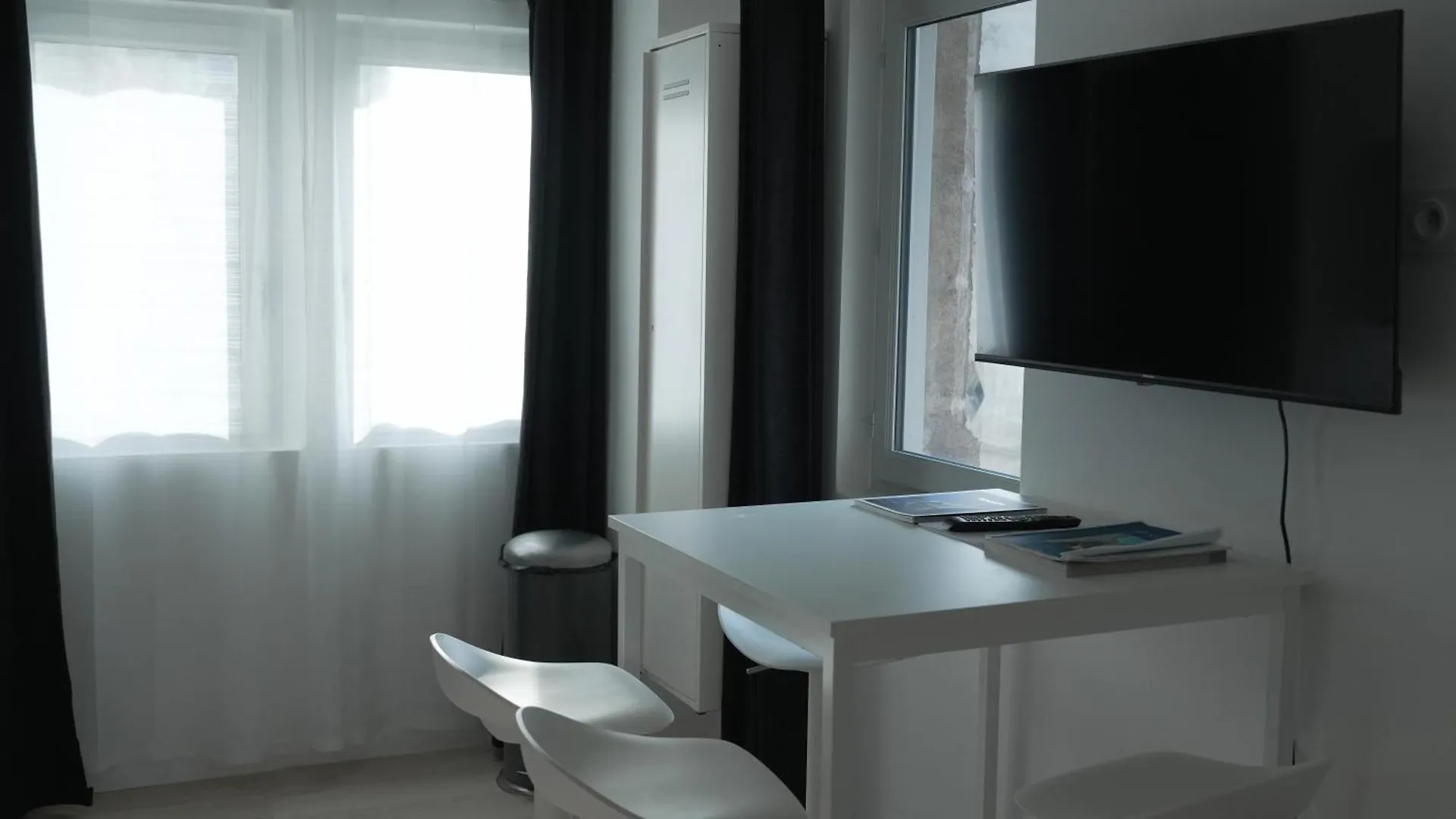Maison Jacob - Hyper Centre - Maison Historique - Air Conditioning - Wifi Avignon 0*,  Francie